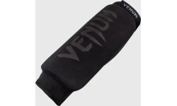 Venum Kontact blauzdų apsaugos be pėdos - juoda/juoda
