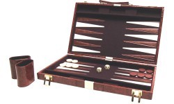 Backgammon piping brown 38 x 48 cm