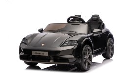 Elektromobilis Porsche Taycan Turbo S, juodas