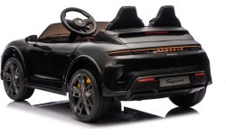 Elektromobilis Porsche Taycan Turbo S, juodas