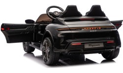 Elektromobilis Porsche Taycan Turbo S, juodas