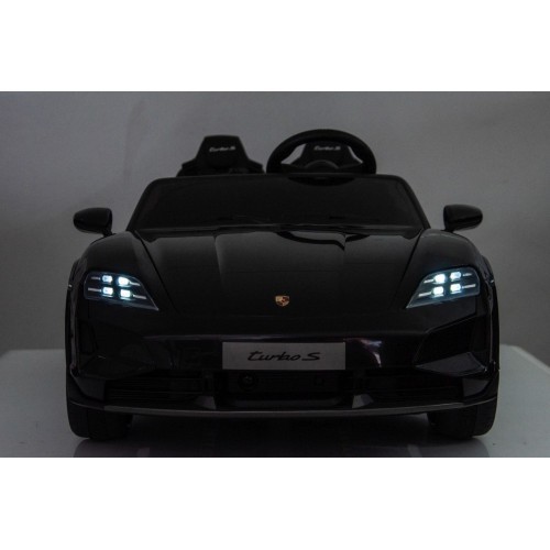 Elektromobilis Porsche Taycan Turbo S, juodas