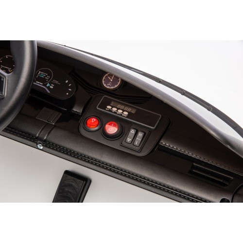 Elektromobilis vaikams Porsche Taycan Turbo S, baltas