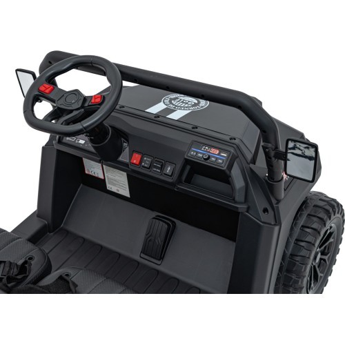 Champion Black elektromobilis pikapas