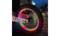 Balansinis dviratukas NILS Fun RB901 LED, 12 col. pripučiami ratai, rožinis