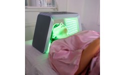 Аппарат для LED-светотерапии лица inSPORTline Coladome 600