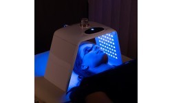 Аппарат для LED-светотерапии лица inSPORTline Coladome 300