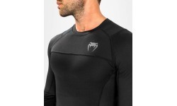 Venum G-Fit Air ilgarankoviai marškinėliai (rashguard), juodi