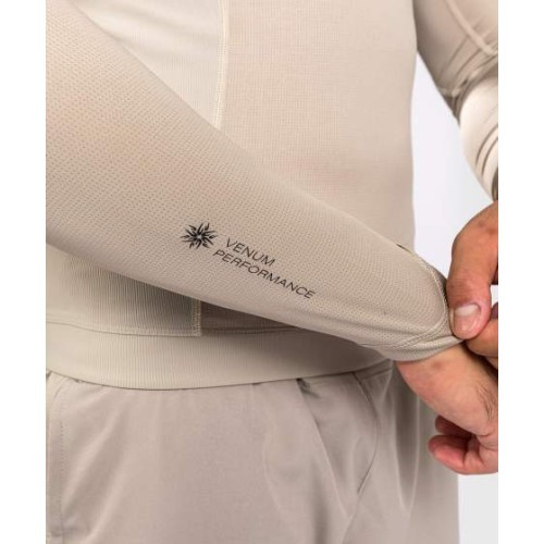 Venum G-Fit Air ilgarankovis rashguard – smėlio spalvos
