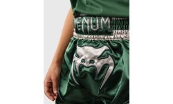 Venum Inferno Muay Thai šortai – žalia/balta
