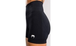 Venum Sculpt Vale Tudo šortai - juodi/balti