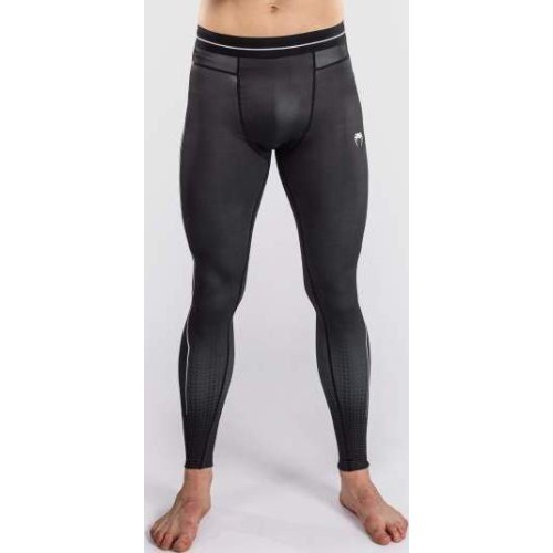 Леггинсы Venum Stealth Spats, чёрно-белые