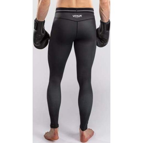 Леггинсы Venum Stealth Spats, чёрно-белые
