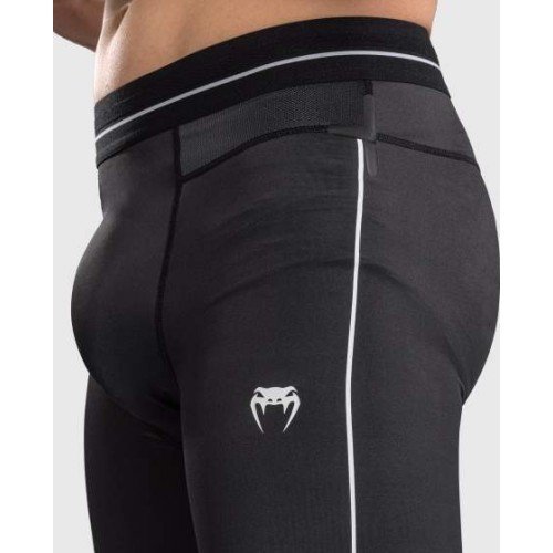 Venum Stealth Spats tamprės, juoda/balta