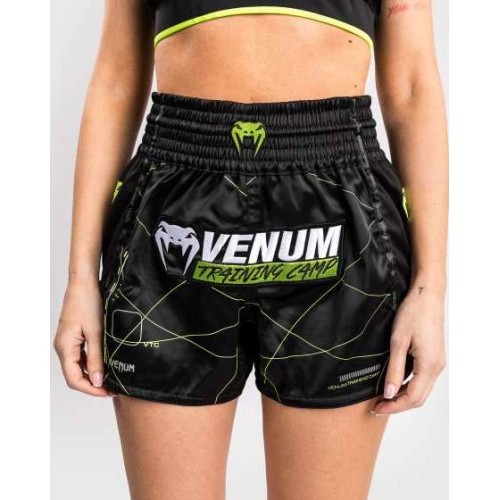 Шорты Venum Training Camp 4.0 Muay Thai – чёрные/неоново-зелёные