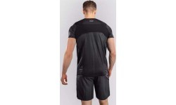 Футболка Venum Stealth Dry-Tech, чёрная/белая