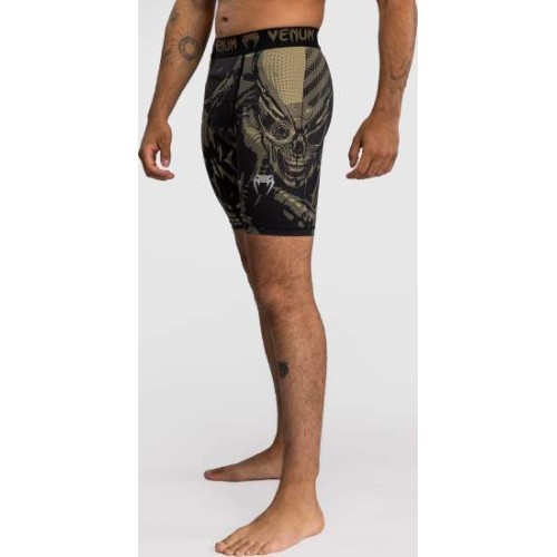 Venum Invader Vale Tudo šortai, juodi/smėlio