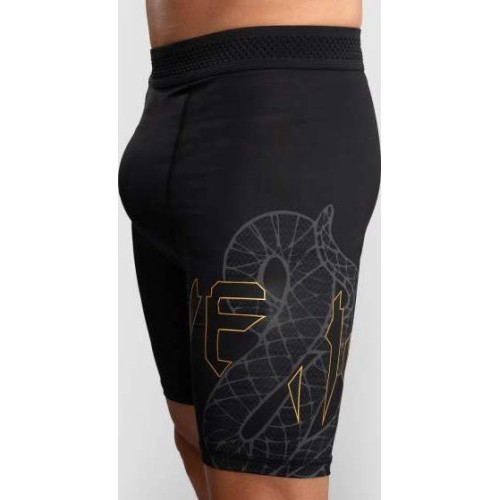 Шорты Venum Serpenti Vale Tudo, черный/серебристый/золотой