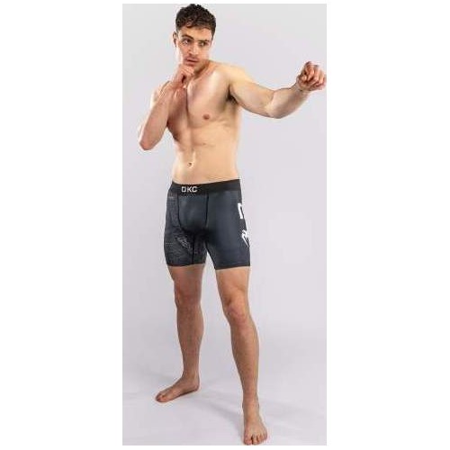 Шорты Karate Combat by Venum Vale Tudo, чёрно-серые