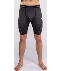 Venum Stealth Vale Tudo šortai, juodi/balti