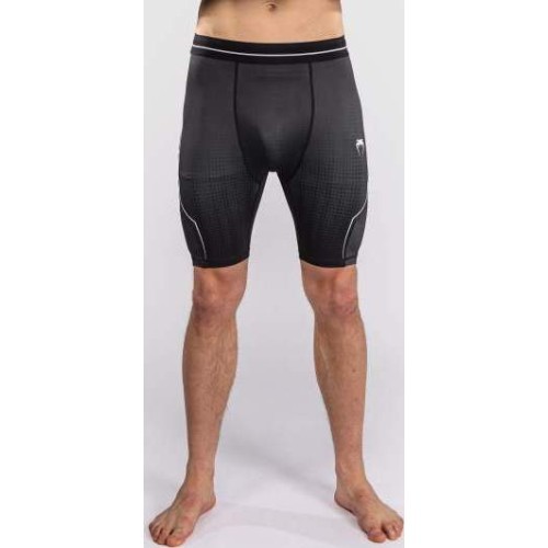 Venum Stealth Vale Tudo šortai, juodi/balti