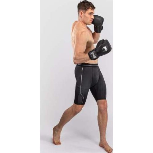 Шорты Venum Stealth Vale Tudo, черно-белые