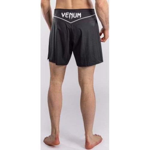 Venum Stealth MMA šortai - juoda/balta