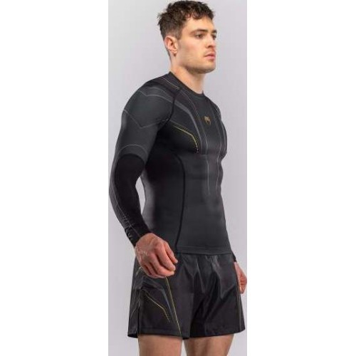 Venum Streamline Long Sleeve Rashguard - Black/Gold