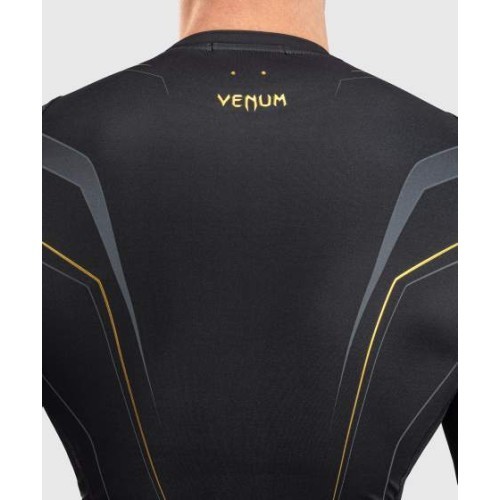 Гидромайка с длинным рукавом Venum Streamline, чёрно-золотая