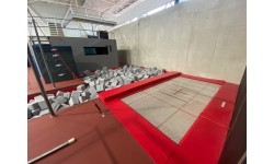 LARGE BUILT-IN TRAMPOLINE ONLY WITH 13x13mm NYLON BED - 426 x 213 cm (*)