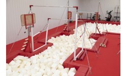 NEW GENERATION SUNKEN LANDING PIT WITH FOAM CUBES (*)