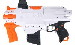 NERF Ultra AMP blasteris su strėlytėmis