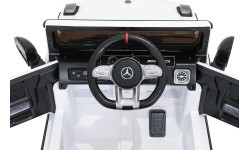 Vehicle Mercedes G63 AMG LIFT White
