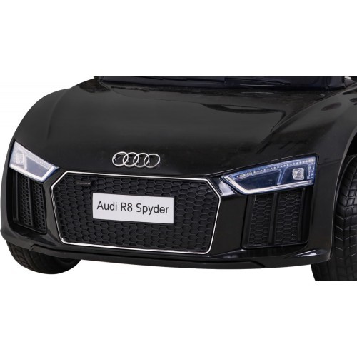 Электромобиль Audi R8, чёрный