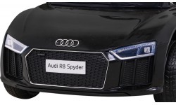 Электромобиль Audi R8, чёрный