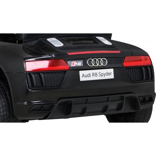 Elektromobilis Audi R8, juodas