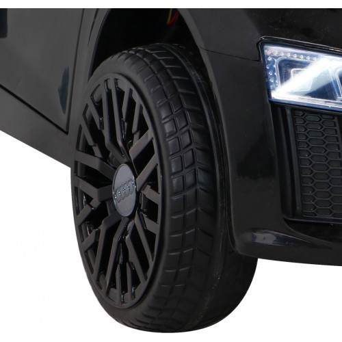 Elektromobilis Audi R8, juodas