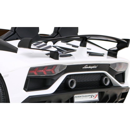 Elektromobilis Lamborghini SVJ Drift, baltas