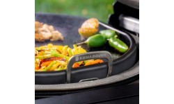 KamadoJoe Big Joe carbon steel cooking plate