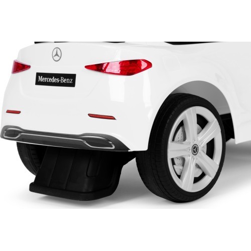 Riding car Mercedes C CLASS interactive steering wheel sounds white