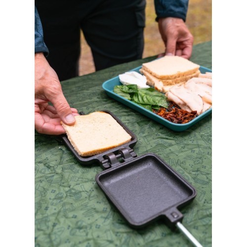 Coghlans Sandwich Iron'Camp Cooker'