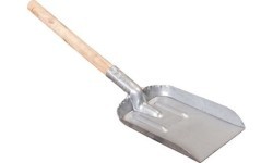 Wide ash scoop
