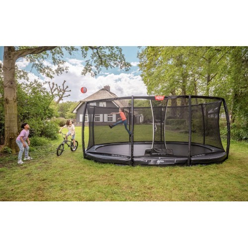 Батут BERG Ultim Champion Regular 500 чёрный + защитная сетка DLX XL