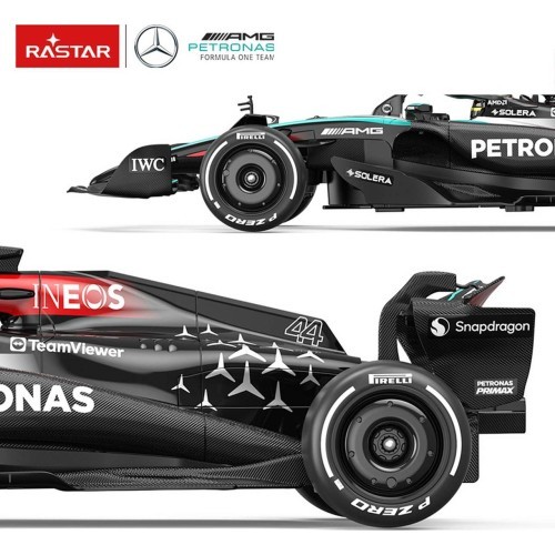 Радиоуправляемый автомобиль 1:12 Mercedes-AMG F1 W15 E Performance