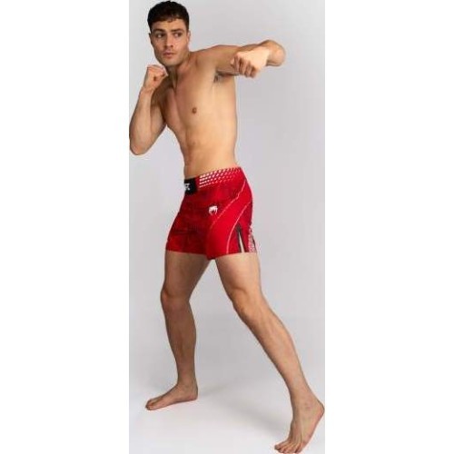 Мужские шорты для боёв UFC Zenith by Venum, красные