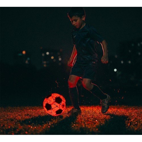 Šviečiantis futbolo kamuolys su LED inSPORTline Lumikick, 5 dydis