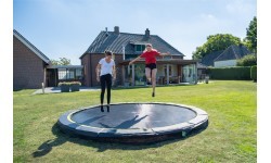 EXIT Silhouette ground sports trampoline ø427cm - black