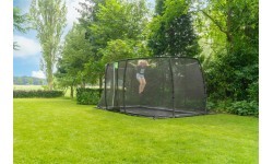 Грунтовый батут EXIT Dynamic 275x458 см с защитной сеткой, чёрный