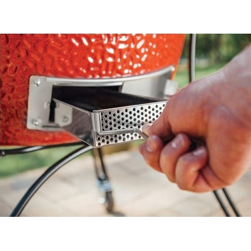 Kamado Joe Classic II charcoal grill