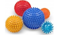 YATE masažinis kamuoliukas su spygliukais 6,3 cm oranžinis